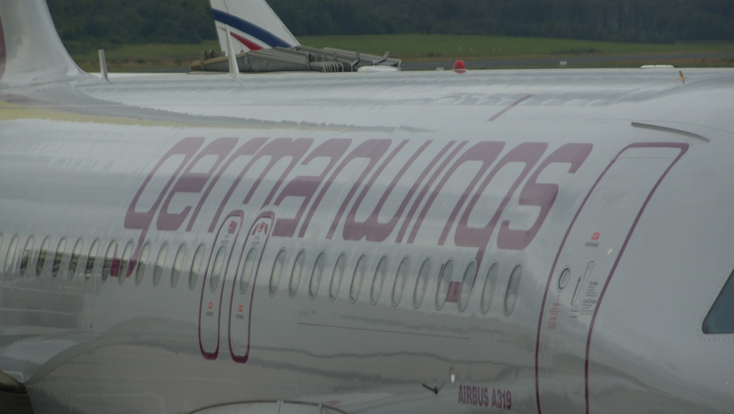 SH107752.JPG