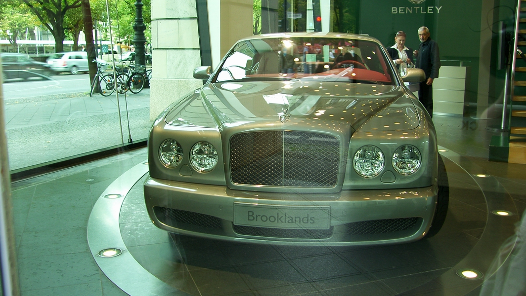 SH107999.JPG