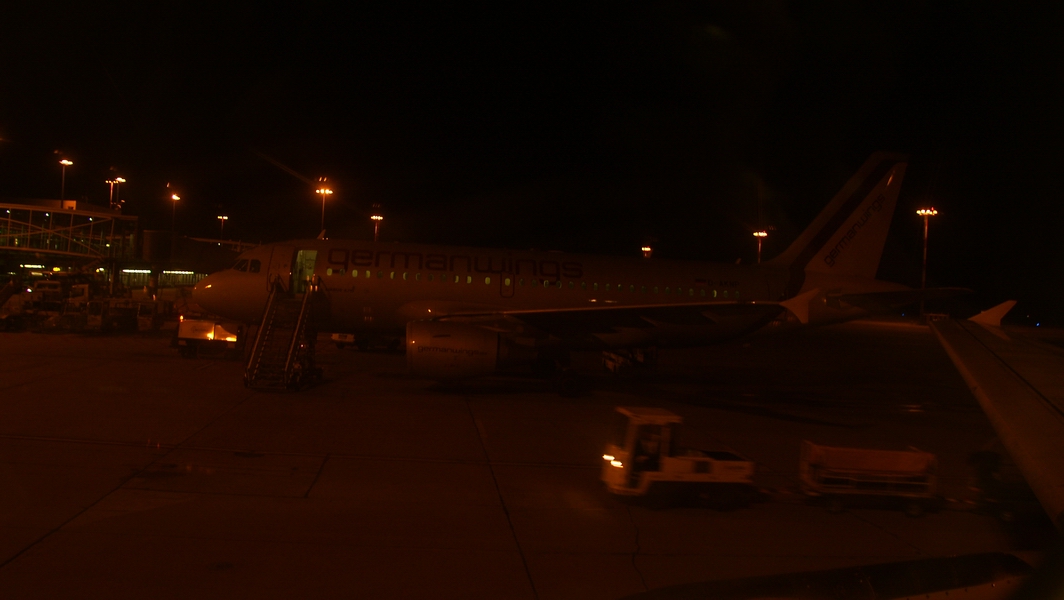 SH108030.JPG